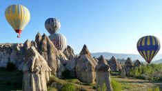 Il paese incantato dei camini delle fate in Cappadocia