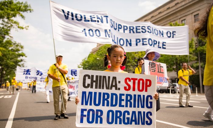 Le disumane torture nel campo di lavoro Masanjia in Cina