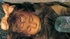 La baby mummia di Palermo che sconcerta il mondo