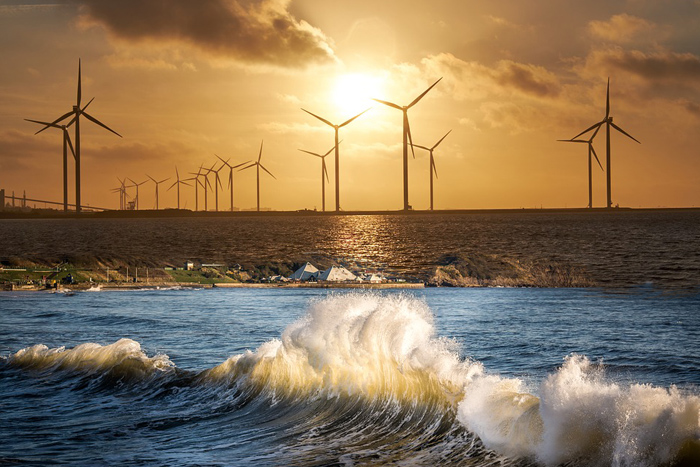 È iniziato il tramonto dell’eolico?