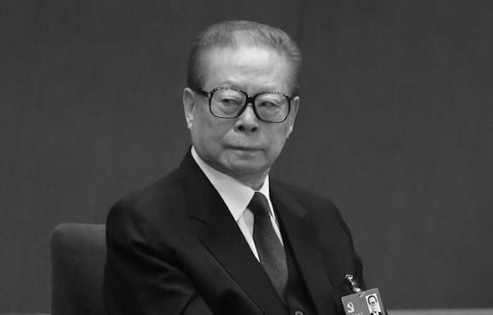 Chi era Jiang Zemin: l’uomo che ha ordinato di distruggere 100 milioni di persone