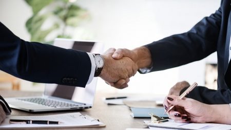 Schifone: con governo Meloni più assumi meno paghi