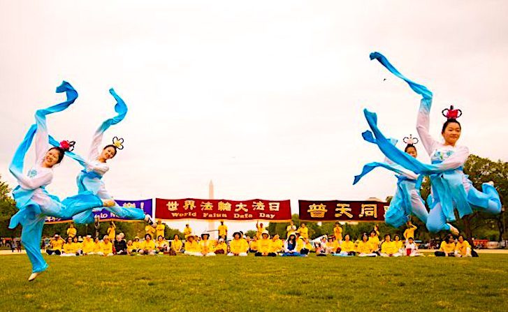 Giornata mondiale della Falun Dafa, contro l’incubo della persecuzione