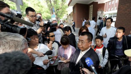 Avvocato dei diritti umani imprigionato e torturato dal Pcc