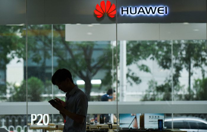 Il governo britannico guarda con diffidenza la Huawei e il suo 5G