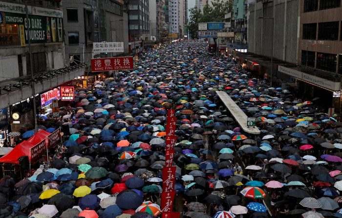 Hong Kong, dopo undici settimane le proteste continuano | Epoch Times