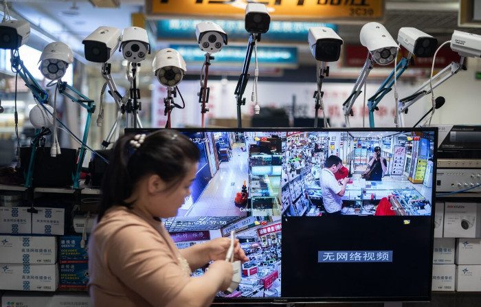 I giganti della tecnologia Usa aiutano le aziende di sorveglianza del regime cinese