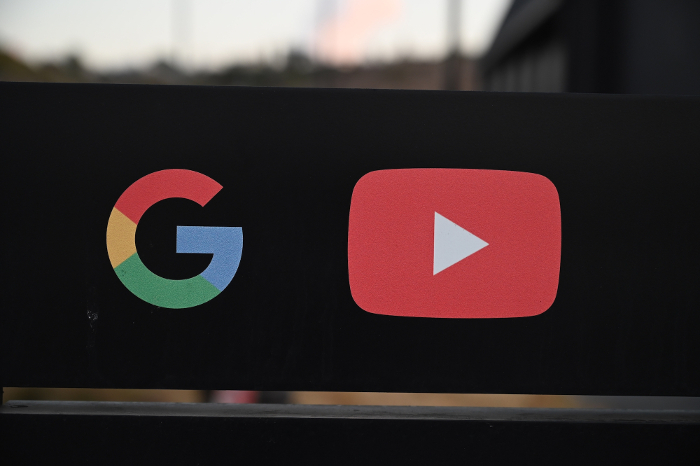 I loghi di Google e YouTube