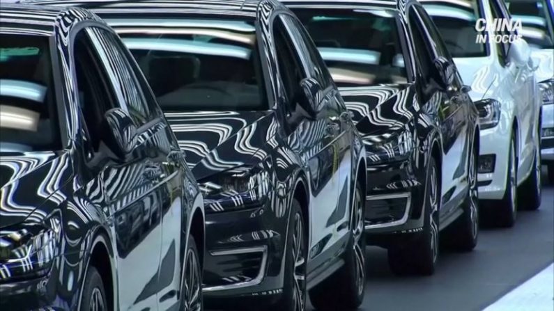 China in Focus presenta la sua nuova inchiesta sui legami tra l'industria automobilistica tedesca e la Cina. (Ntd Italia)