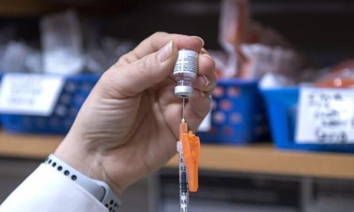 Studio: le persone guarite dal Covid-19 difficilmente trarranno beneficio dal vaccino