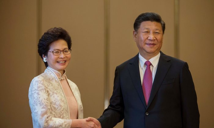 Xi Jinping e la leader di Hong Kong Carrie Lam nella lista dei predatori della libertà di stampa