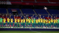 La squadra di calcio brasiliana rifiuta di mostrare le tute sponsorizzate dalla Cina