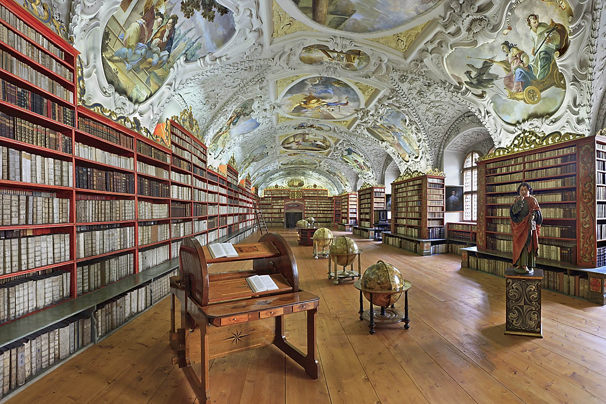 sala teologica e biblioteca