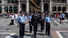 L'Italia interrompe i pattugliamenti di polizia congiunti con la Cina