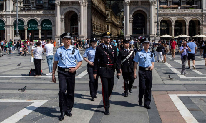 L’Italia interrompe i pattugliamenti di polizia congiunti con la Cina