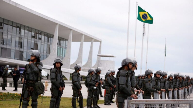 Il Brasile si sta trasformando in una dittatura socialista