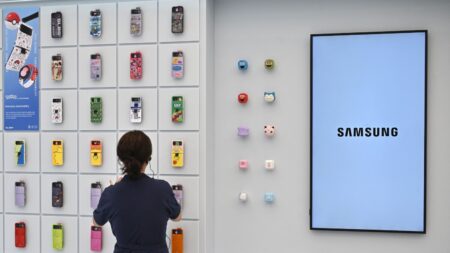 Smartphone Samsung Galaxy, come salvare più di 500 file o foto su Google Drive