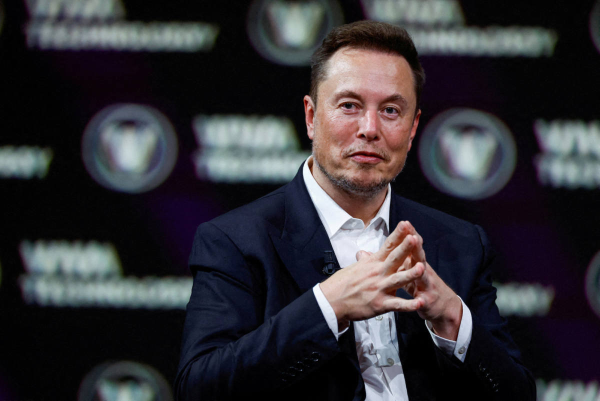 Musk recede dal contratto con la Nasa (forse)