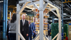 Da Trump a Biden, gli Usa soffocano le ambizioni high-tech della Cina