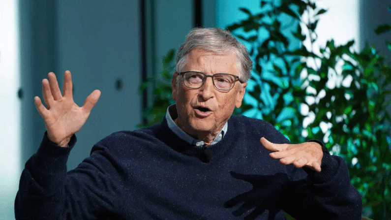 Bill Gates: l’intelligenza artificiale potrebbe ridurre la settimana lavorativa a 3 giorni