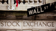 I ciarlatani di Wall Street ti vendono la ricchezza, ma la realtà è più noiosa