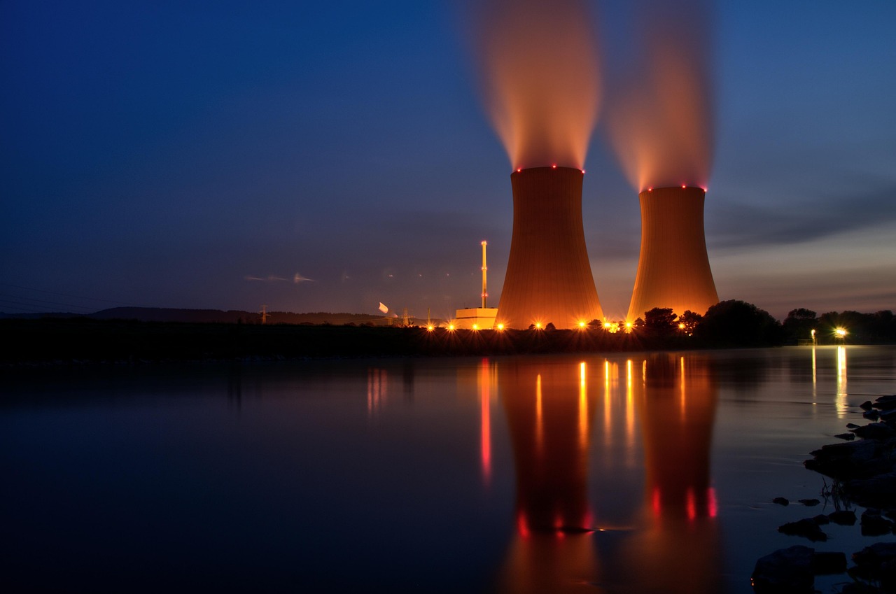 Westinghouse pronta a costruire 10 grandi reattori nucleari per l’America