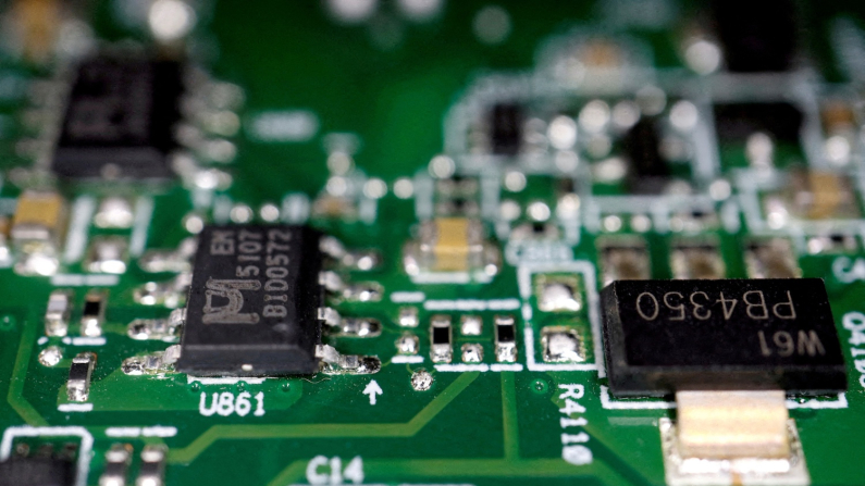 Chip semiconduttori, 17 febbraio 2023. (Reuters/Florence Lo)