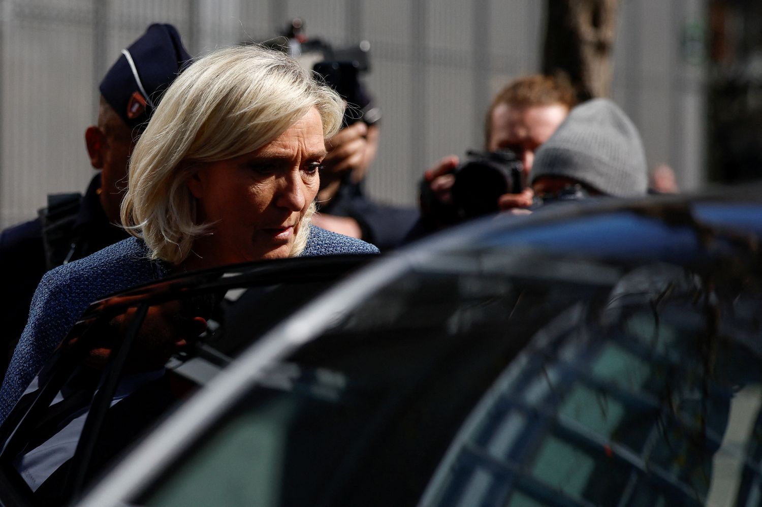 Marine Le Pen: Macron “cerca” la soluzione al conflitto ma fallisce sempre