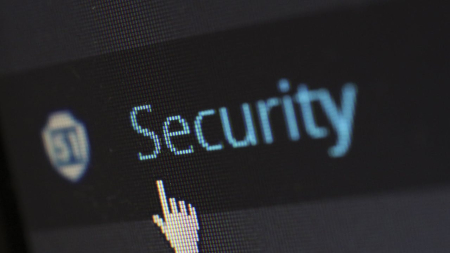 Urso firma protocollo d’intesa per sicurezza informatica