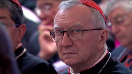 Parolin papabile di compromesso tra destra e sinistra ecclesiastiche
