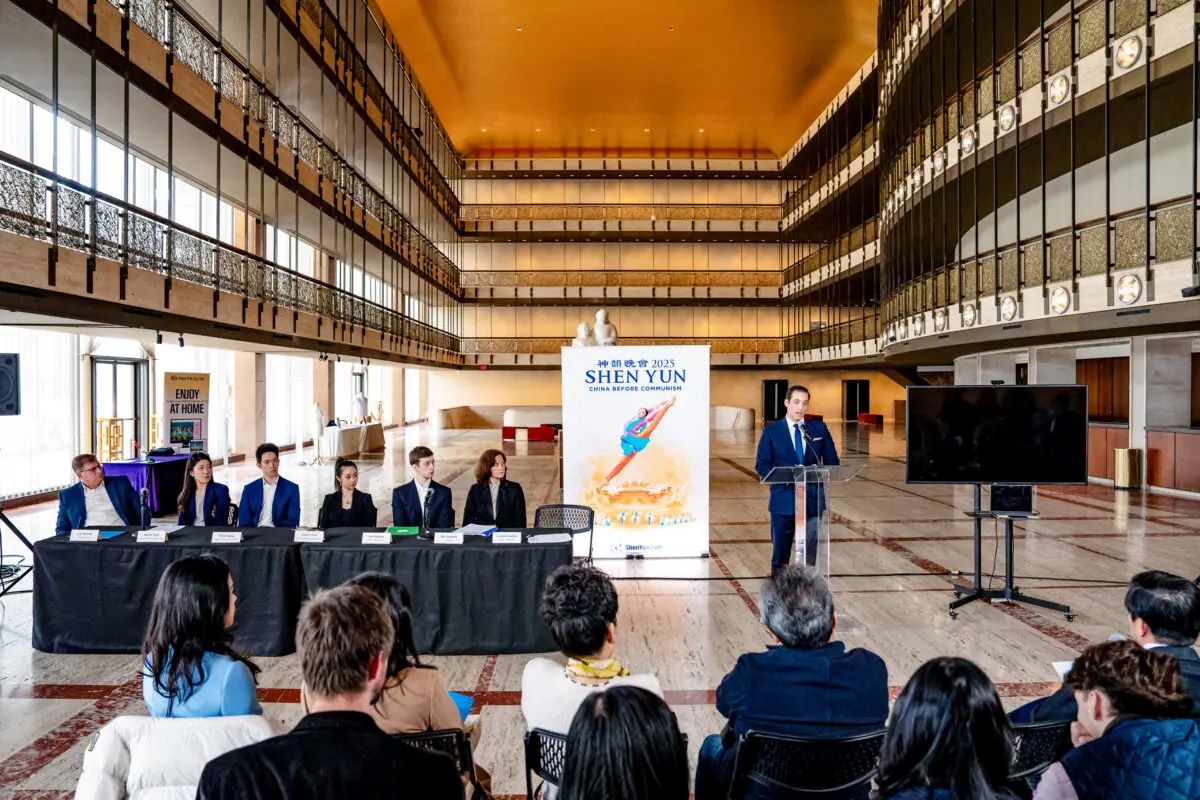 La guerra del regime cinese contro Shen Yun