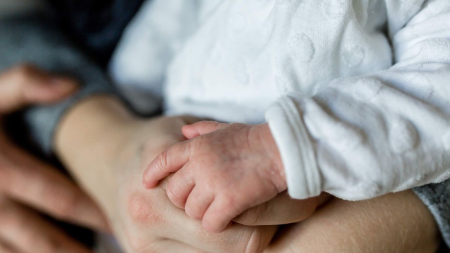 Forum famiglie: giuste le parole di Giorgia Meloni sul rilancio della natalità