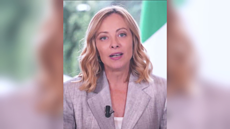 Meloni: il governo ha mantenuto le promesse a Caivano