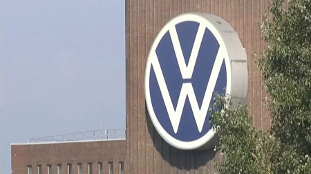 Pechino concede a Volkswagen una licenza per le terre rare
