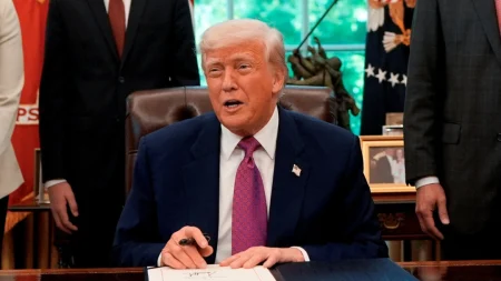 Trump e l’autopen di Biden: possibile usurpazione del potere presidenziale