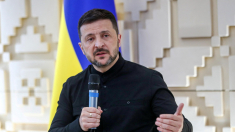 Zelensky accusa Putin: ha schierato altri 50 mila soldati