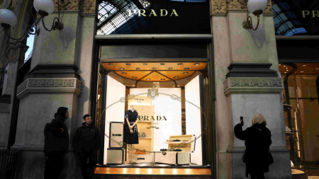 Prada acquisisce il 10% di Rino Mastrotto