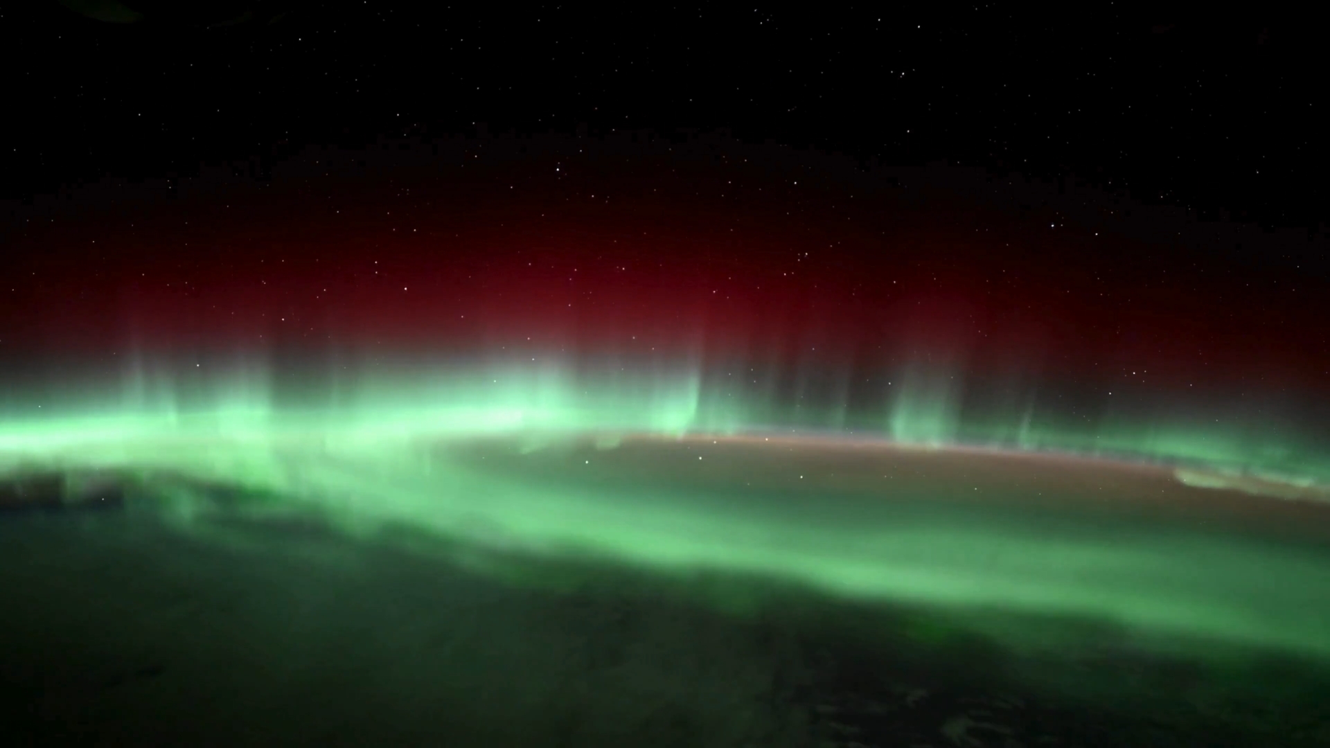 Aurora boreale vista dallo spazio