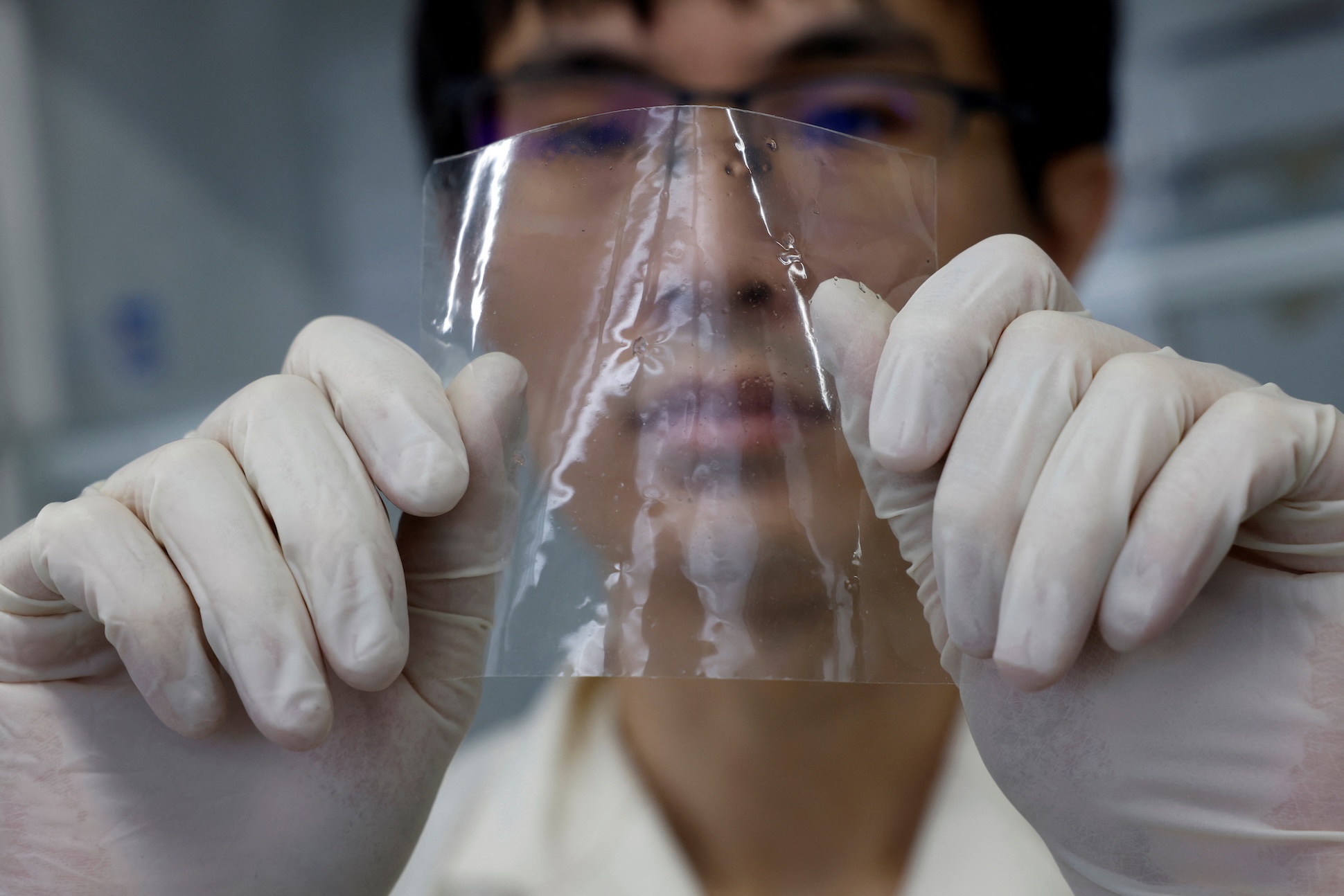 Inventata in Giappone la plastica ecologica e biodegradabile al 100%