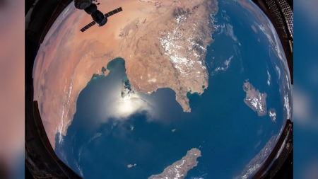 Oceani e deserti visti dallo spazio