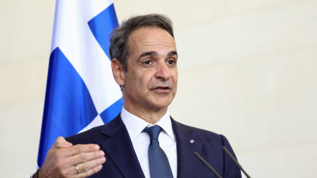 La Grecia chiude le porte all’immigrazione clandestina