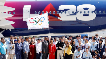 Comitato Olimpico Usa: competizioni femminili solo per atlete nate col “Dna donna”