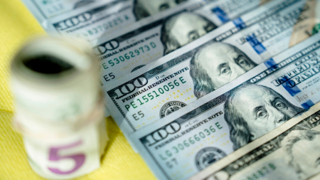 L’economia americana va forte e smentisce gli analisti, Keynes “è morto”