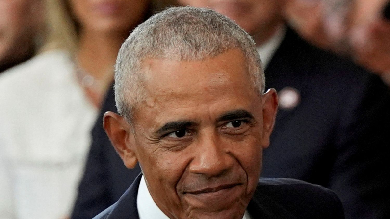 L'ex presidente degli Stati Uniti Barack Obama al Campidoglio degli Stati Uniti a Washington, lunedì 20 gennaio 2025. (Julia Demaree Nikhinson/Pool tramite REUTERS)