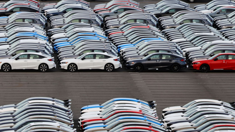 Veicoli Honda in un deposito a Yokohama, Tokyo, Giappone, 23 luglio 2025. (REUTERS/Kim Kyung-Hoon)