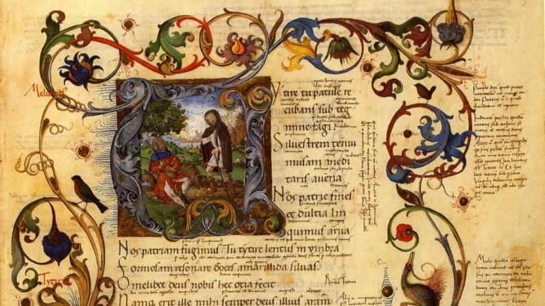 Le prime righe delle “Egloghe” di Virgilio, manoscritto del XV secolo, Biblioteca Vaticana. Pubblico dominio.