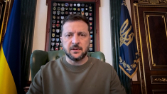 Zelensky: gli ucraini non cederanno mai la propria terra all’invasore