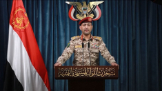 Gli Houthi rivendicano la responsabilità per l’attacco con droni contro Israele