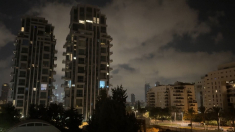 Sirene suonano a Tel Aviv dopo il lancio di un razzo dallo Yemen