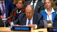 Lavrov: crisi Ucraina provocata da Nato e Ue Sanzioni minacciano l’economia globale